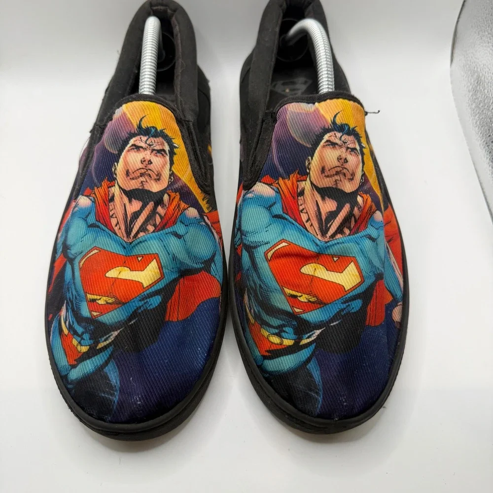 DC Comics Superman Mens Slip On Sneakers Black Canvas Graphic Loafers Sz Mens 11